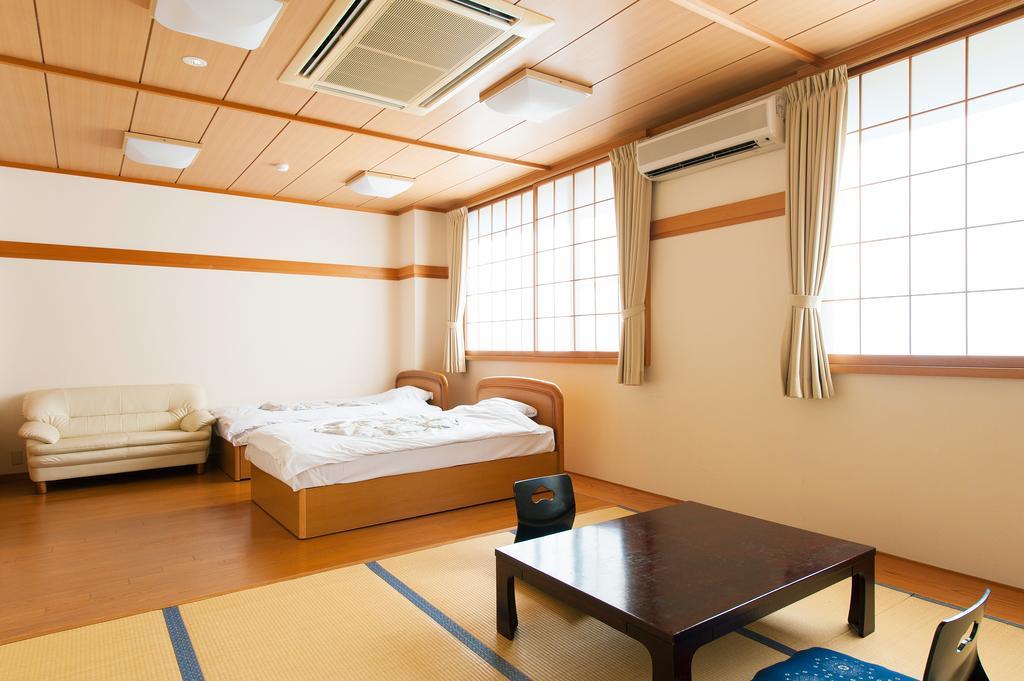本宫 山百合渡濑温泉日式旅馆酒店 外观 照片