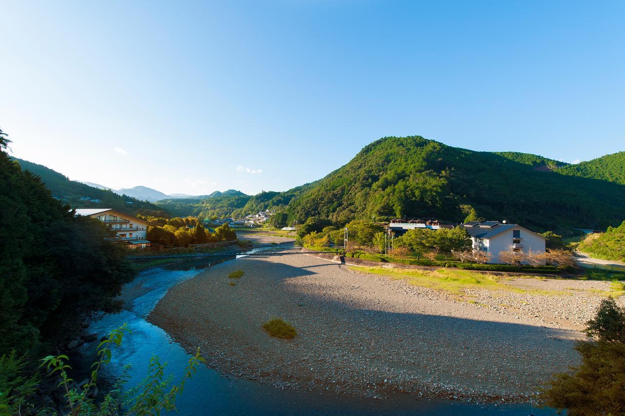 本宫 山百合渡濑温泉日式旅馆酒店 外观 照片